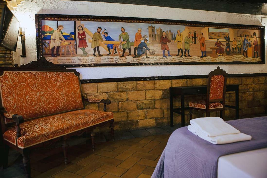 Hotel&Bar Ducay Olite Kültér fotó